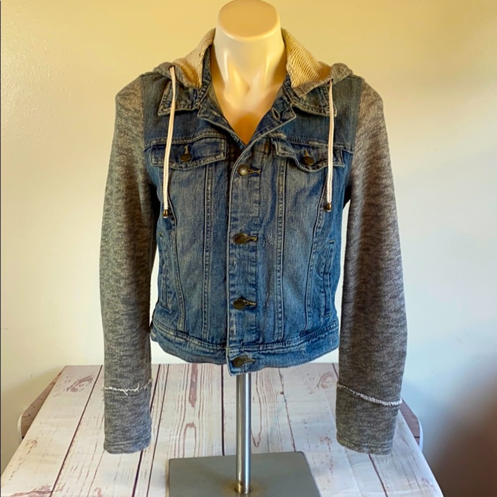 FREE PEOPLE Women denim jacket size small